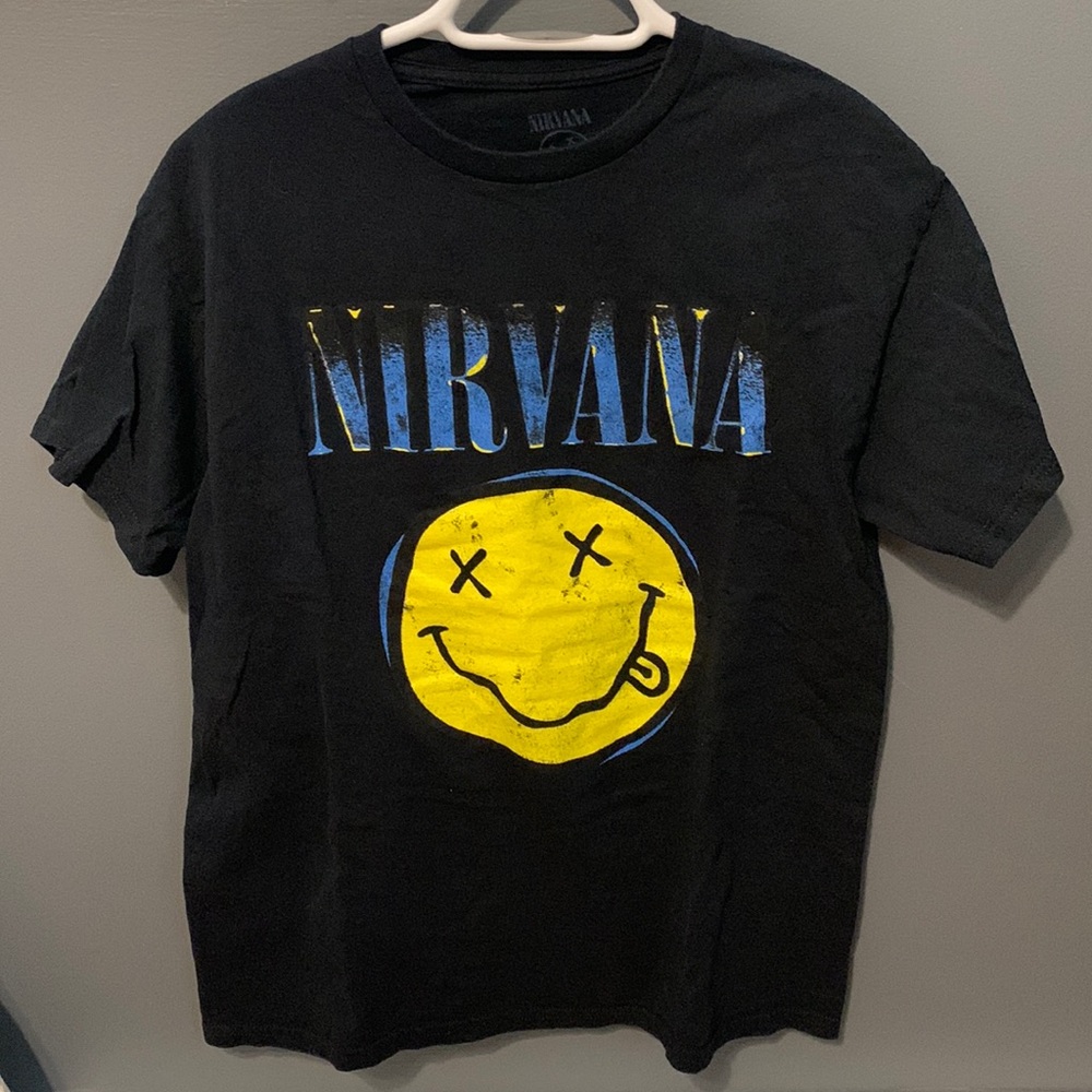 BLACK NIRVANA TSHIRT
